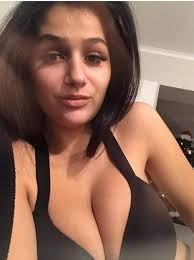 Find Online Girls and Women for Dating