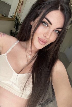 Call Girls In New Delhi